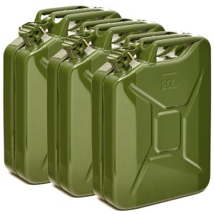 Drei olivgrüne 20L BW Kraftstoffkanister aus Metall, TÜV-geprüft, für Benzin und Diesel.