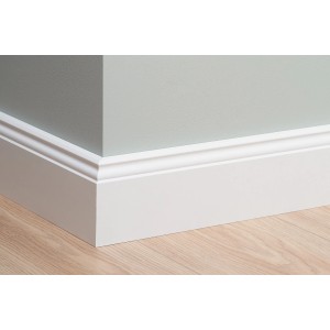Egger Sockelleiste Hamburger Geschwungen 10 cm x 240 cm Weiß