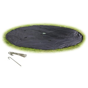 Schwarze EXIT Abdeckplane für ebenerdiges Trampolin (D427cm) mit Heringen zur Befestigung.
