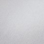 Nahaufnahme der grauen, matten Uni-Tapete von PROFHOME. Dekorative Vliestapete mit glatter Oberfläche.