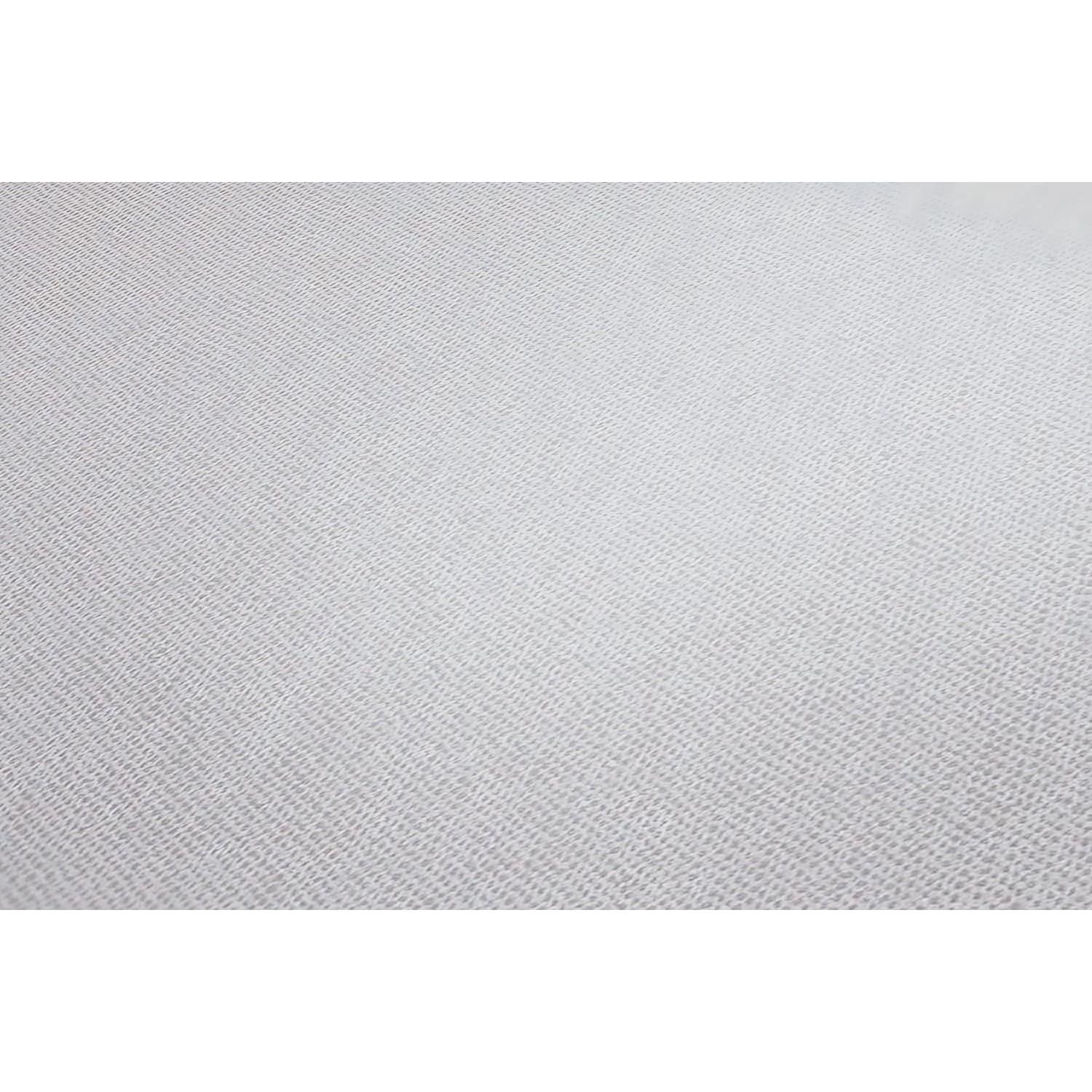 Nahaufnahme der grauen, matten Uni-Tapete von PROFHOME. Dekorative Vliestapete mit glatter Oberfläche.