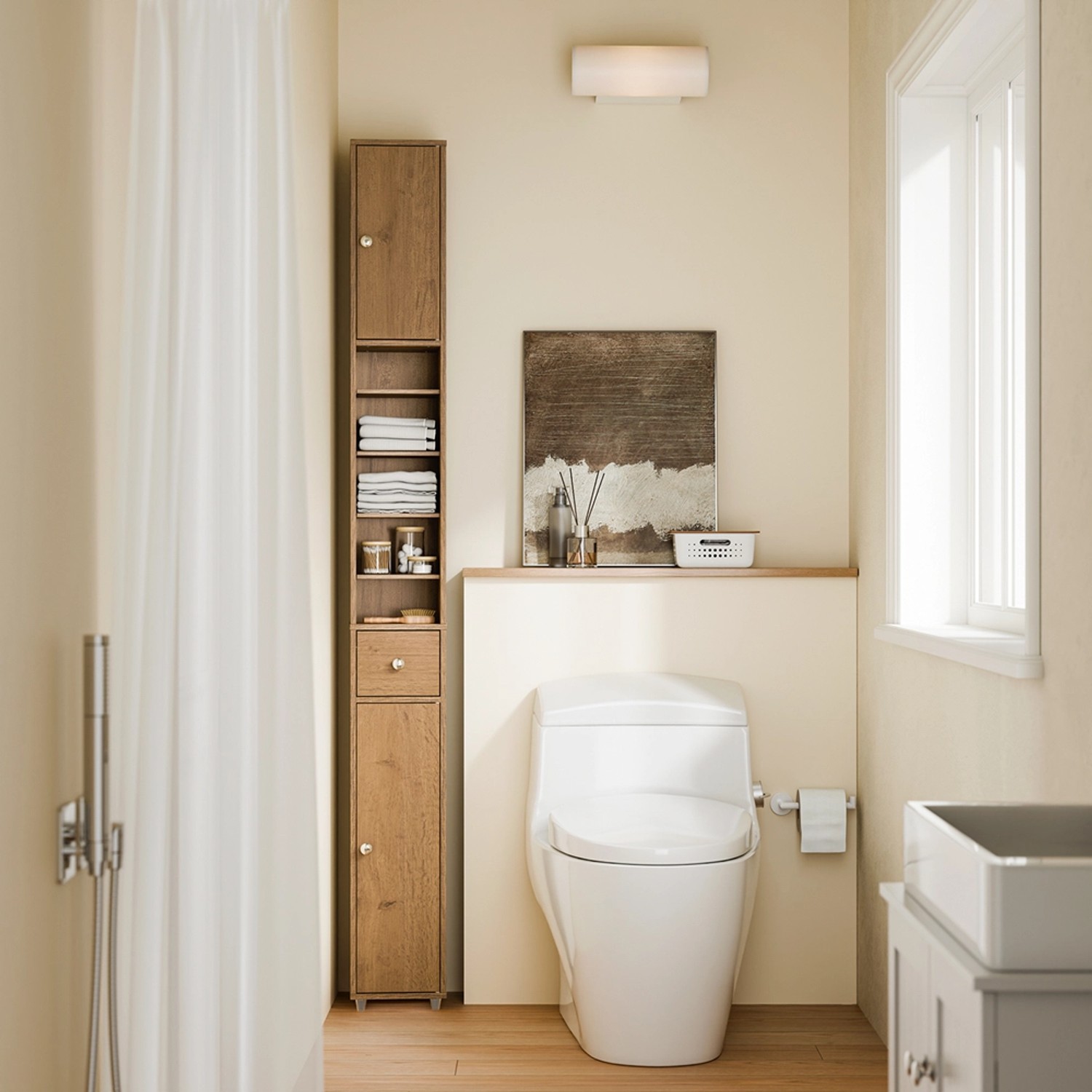 SoBuy Bad Hochschrank BZR34-II-PF mit 6 Böden im Badezimmer.