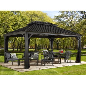 Anthrazitfarbener Sojag Aluminium-Pavillon Messina 12x16 mit Moskitonetz und Gartenmöbeln.