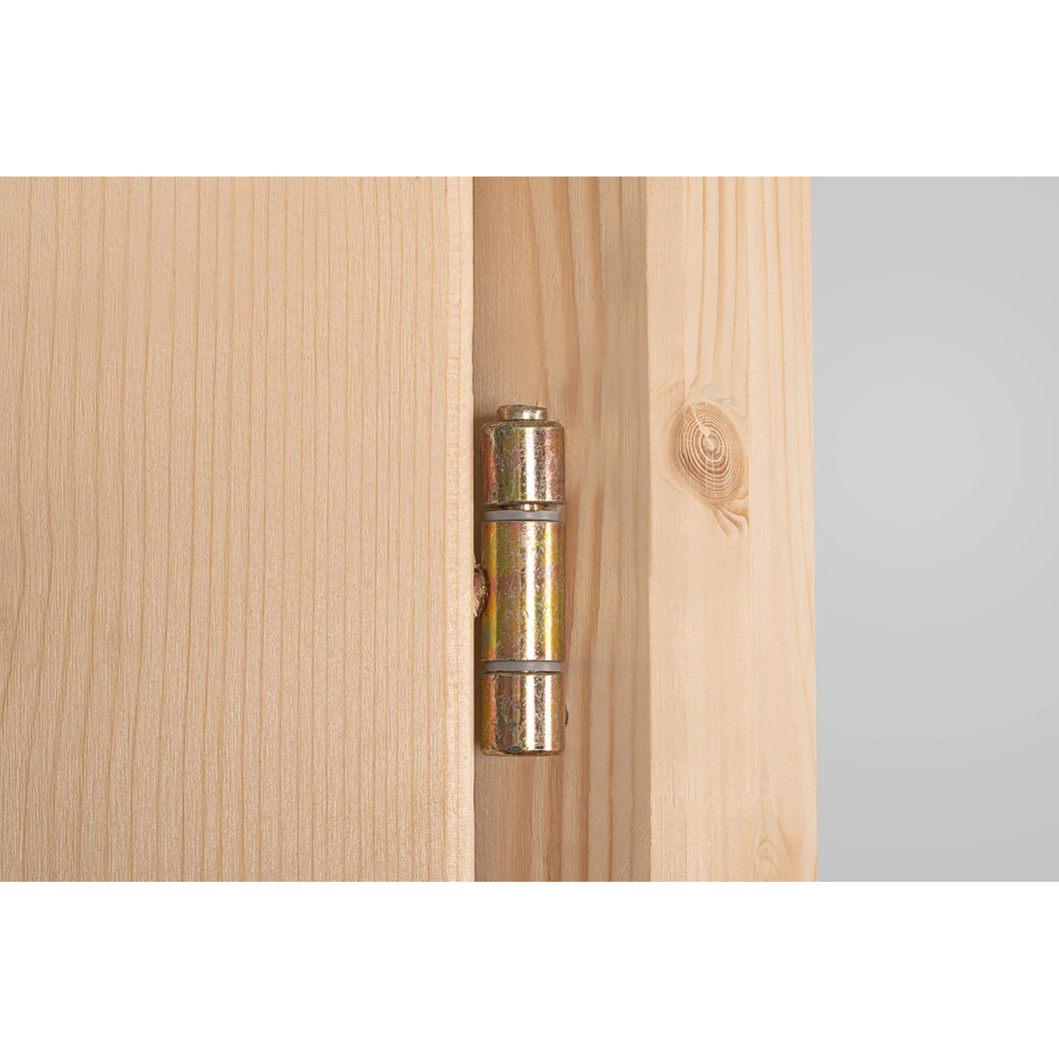 Detailansicht: Türband an Panto Nebeneingangstür aus Fichte Natur.