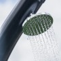 Summer Fun Solardusche Menorca, 20 l, mit Duschkopf und Wasserstrahl im Detail.