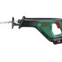 Bosch AdvancedRecip 18 Solo Akku-Säbelsäge in Grün/Schwarz mit eingesetztem Sägeblatt.