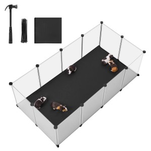 Weißes Songmics Freigehege für Kleintiere, modular, 143x73x46 cm. Halbtransparente Wände, schwarze Unterlage, Meerschweinchen.