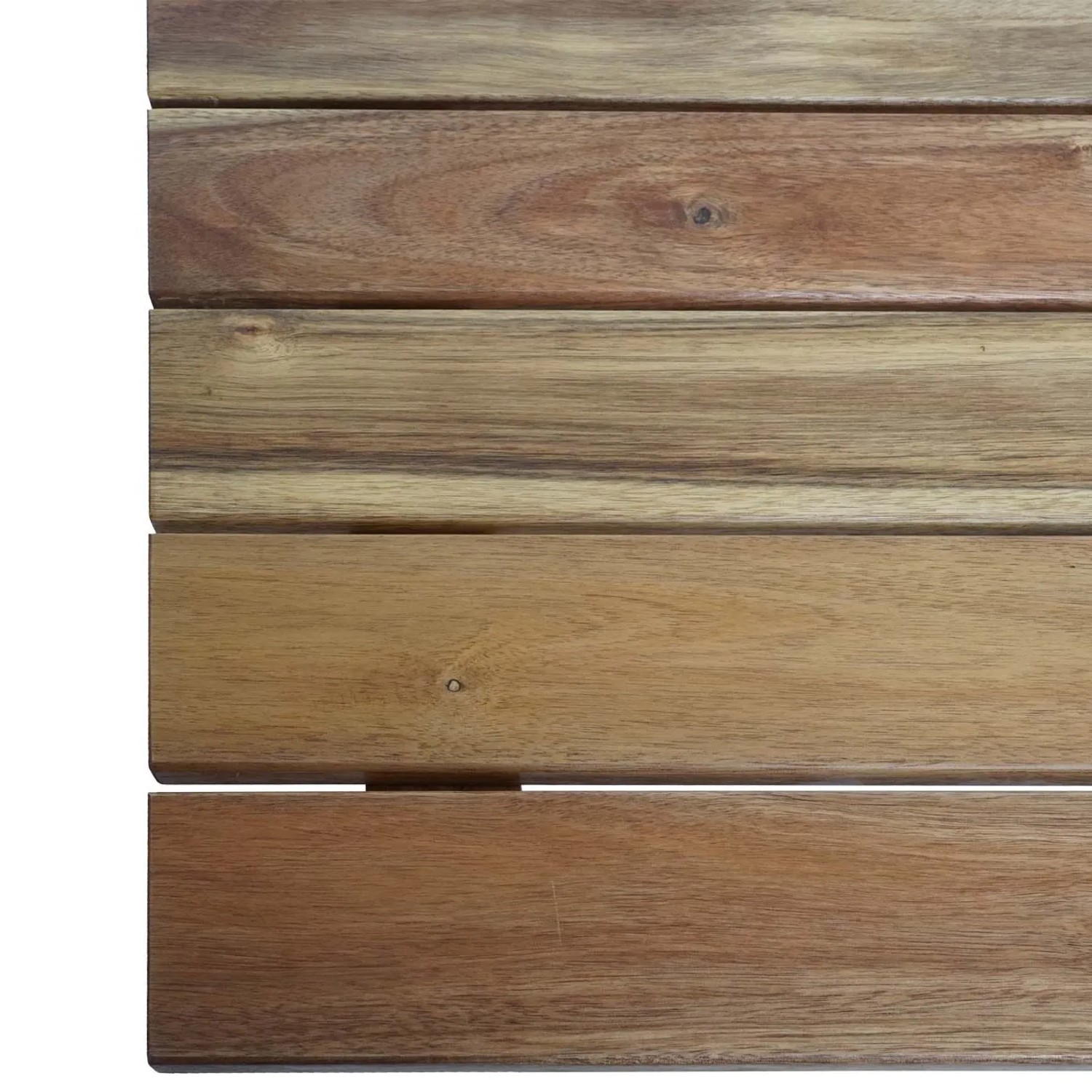 Detailansicht der naturfarbenen Akazienholz-Tischplatte des Biergartentisches. Sichtbare Holzmaserung und Latten.