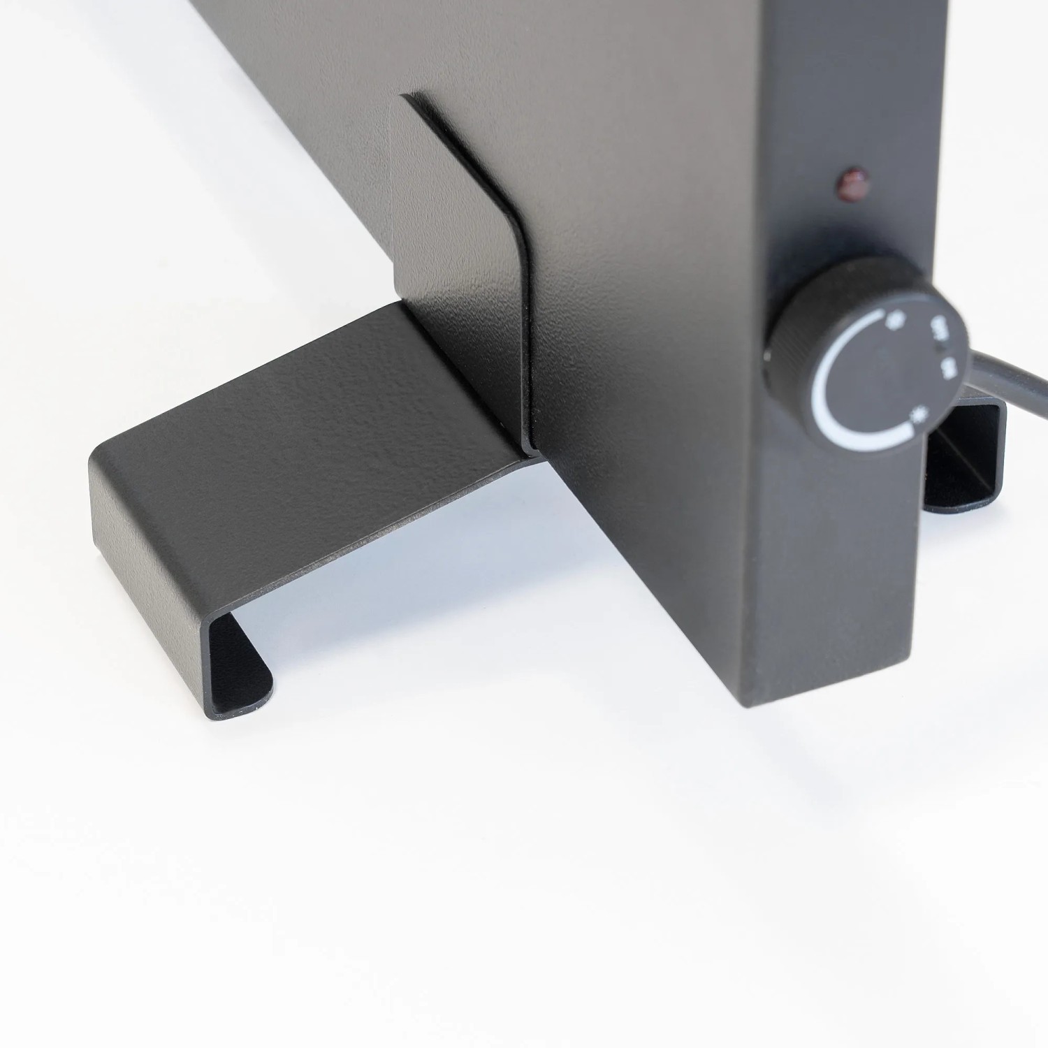 Vasner Standfüße für Konvi Hybrid-Infrarotheizung, Metall, Schwarz. Für flexible Positionierung der Elektroheizung.