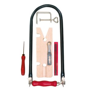 Pebaro Laubsäge-Set, 13-teilig mit Laubsäge, Tischchen, Zwinge, Sägeblätter, Schlüssel und Ahle.