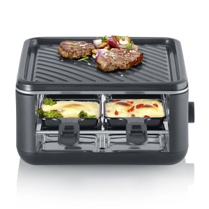 Severin Mini-Raclette-Grill RG 2360 mit Grillfläche, 4 Pfännchen und Speisen auf Grill und in Pfännchen.