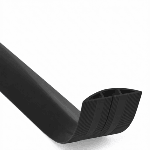 Schwarzer Floordirekt Kabelkanal Cable Guard, rutschfest und zuschneidbar, 30m