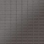 Dunkelgraue, gebürstete Mosaikfliese aus Titan (Bauhaus-Ti-SB) im Format 40x20 mm.