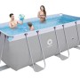 Rechteckiger Avenli Frame Pool mit Stahlrahmen, 400x200x100 cm, grau. Familie im Wasser.