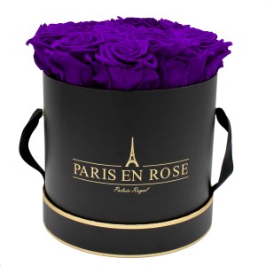 Rosenbox Schwarz-Gold mit 14 violetten Rosen als Blumenstrauß.
