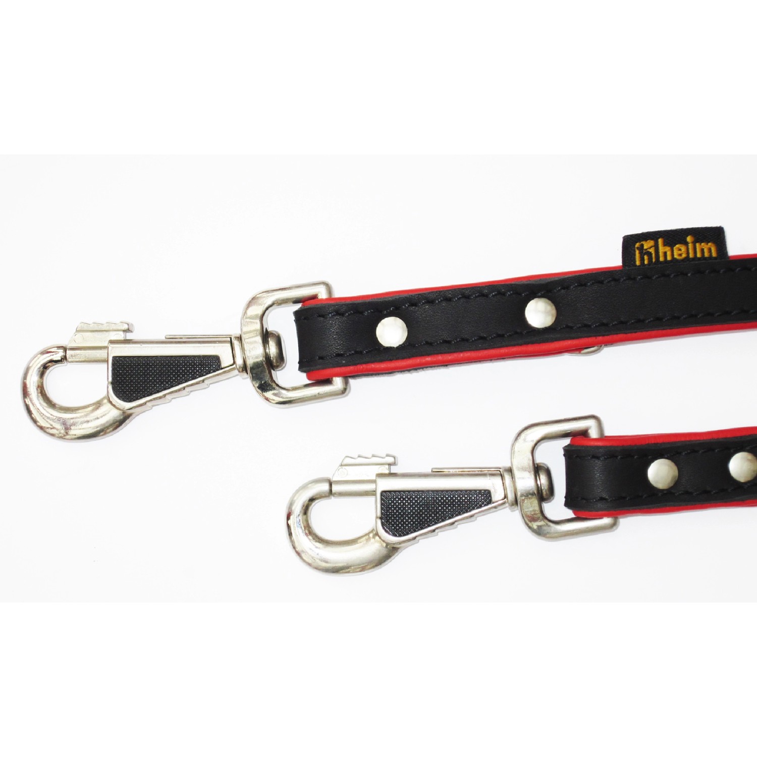 Schwarze Heim Hundeleine mit roten Pfoten, 16 mm breit, 200 cm lang, 3-fach verstellbar.