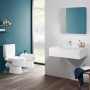 Villeroy & Boch O.Novo Einbauwaschbecken, 56 cm, Weiß mit Hahnloch und Überlauf im Badezimmer.