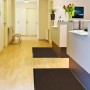 Primaflor Schmutzfangmatte Clean Braun 60x180cm im Eingangsbereich.