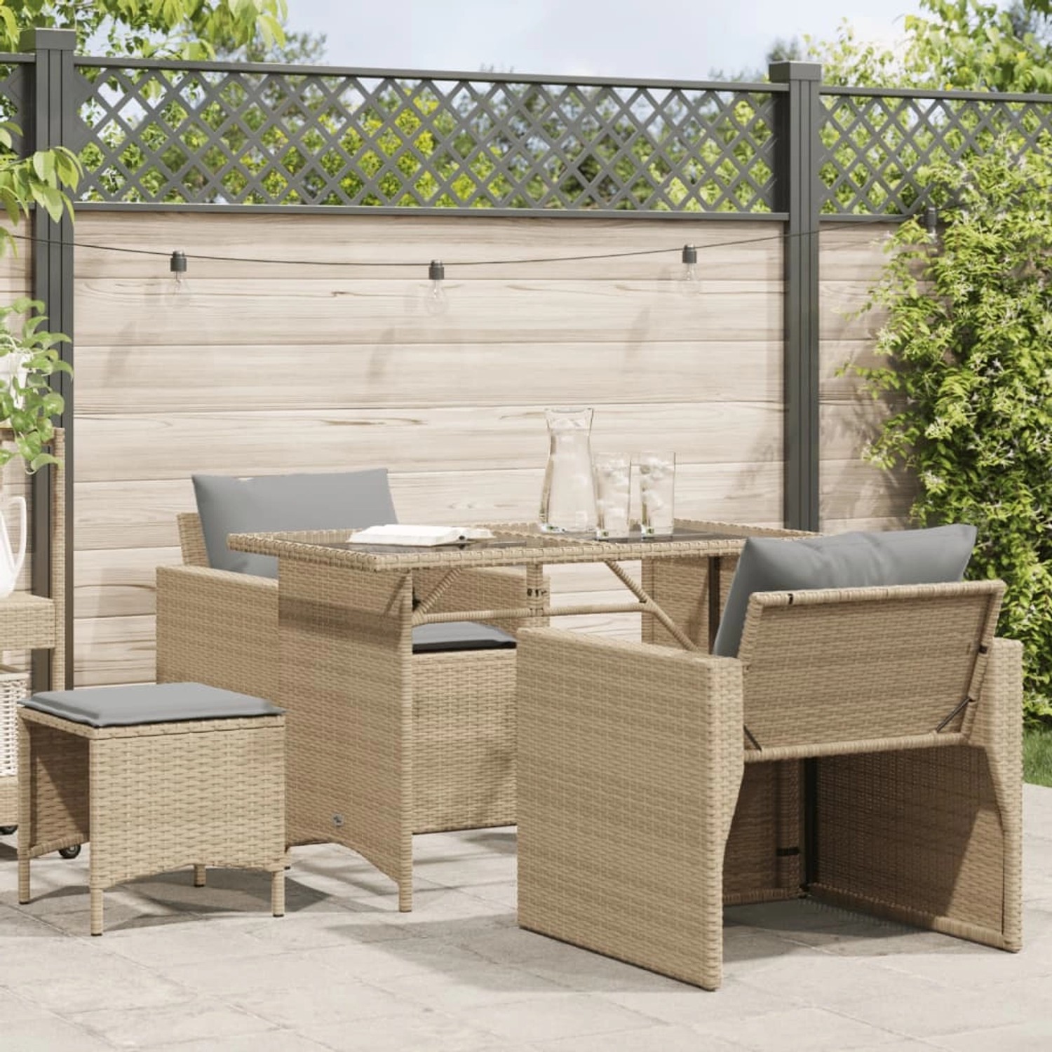 Beige 4-tlg. vidaXL Garten-Sofagarnitur aus Rattan mit grauen Kissen für Terrasse und Garten.