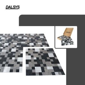 Dalsys selbstklebende Fliesen in Steinoptik, Quadrate in Schwarz und Silber, 1m² (11 Stück).