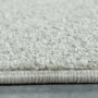 Detailaufnahme: Ayyildiz Kurzflorteppich Ata 7000 in Creme, 60x100 cm. Nahaufnahme der Teppichstruktur.