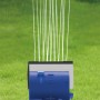 LUX-TOOLS Classic Viereckregner: Bewässerung von Rasenflächen bis 208 m² mit Wasserstrahlen.