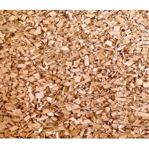 Helle Räucherchips aus Buche und Erle, 6-12 mm, für Grill und Smoker. Intensives Raucharoma.