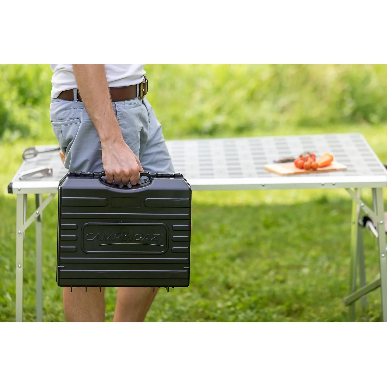 Campingaz Camp'Bistro 3 Tischkocher im Transportkoffer. Ideal für Camping und Picknick.