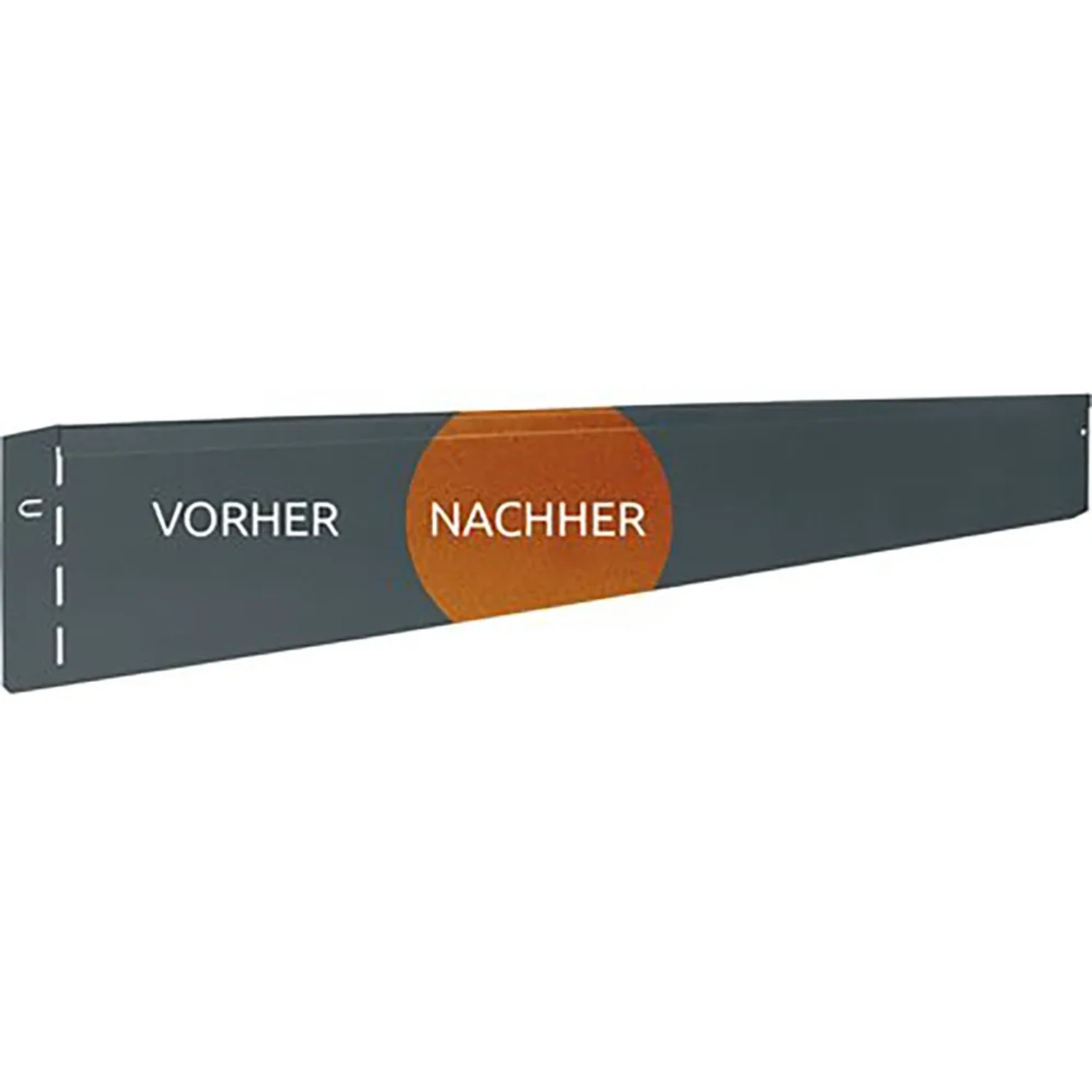 Bellissa Rasenkante Spina Corten im 2er Set, zeigt den Unterschied zwischen "Vorher" und "Nachher".