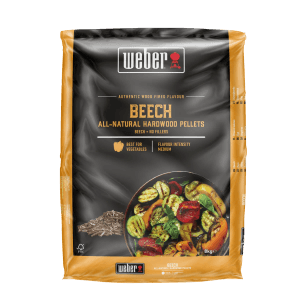 Weber Holzpellets Buche 8kg im Sack, ideal zum Grillen von Gemüse.