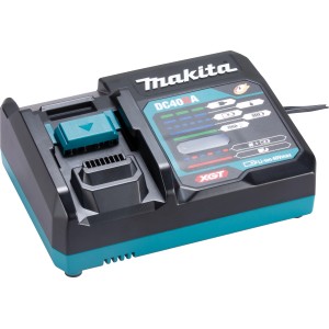 Makita DC40RA Ladegerät für 40V XGT Akkus, mit Schnellladefunktion und Ladezustandsanzeige.