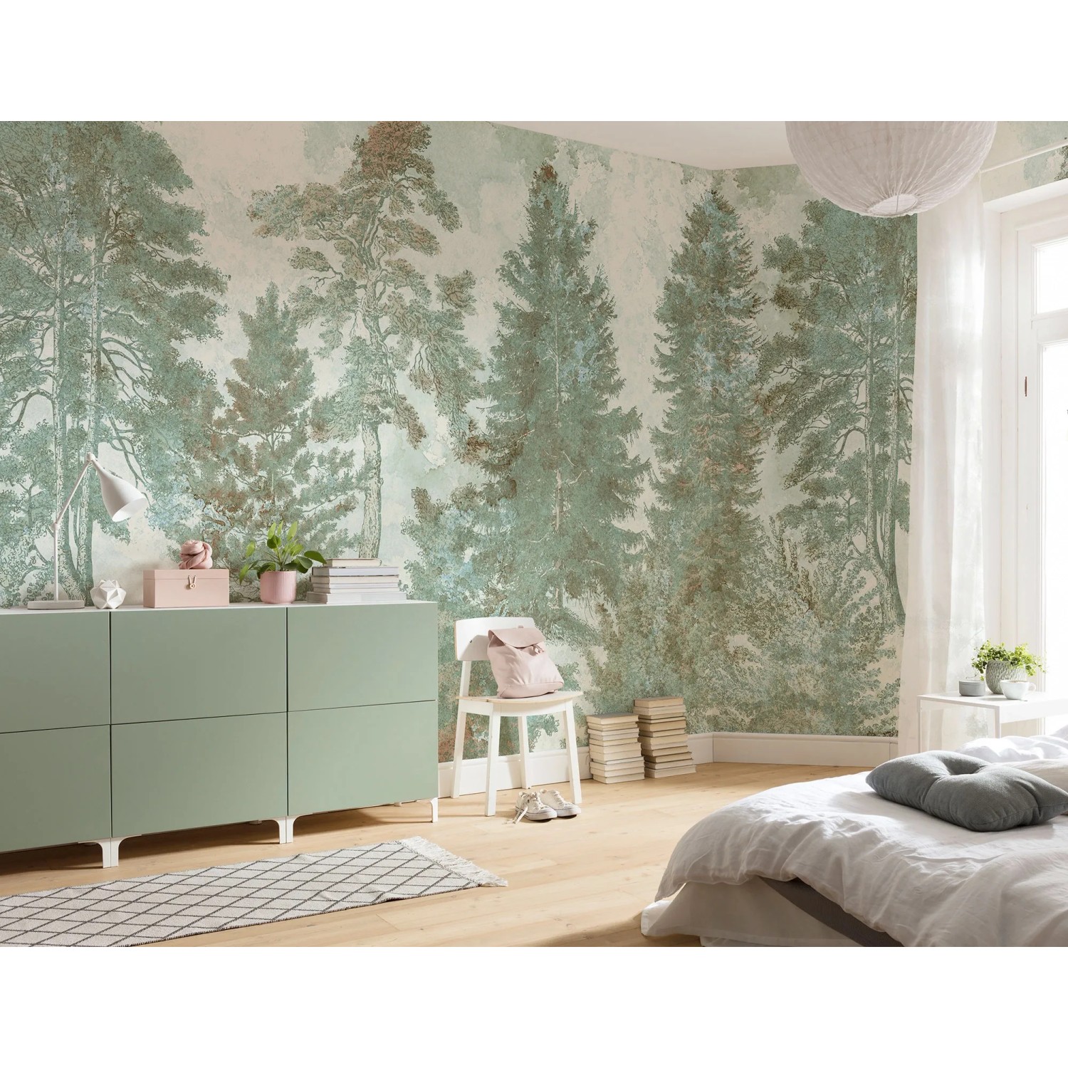 Komar Fototapete Pale Panoramic mit Waldmotiv im Schlafzimmer.