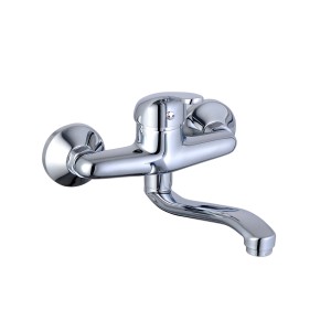 Eisl EUROPA Wand-Spültischarmatur aus Chrom, Einhebelmischer mit schwenkbarem Auslauf.