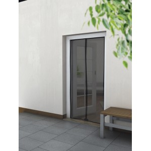 Anthrazitfarbener Magnetvorhang 95x235 cm als Fliegengittertür mit Magnetverschluss.