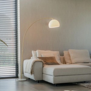 QAZQA Moderne Bogenlampe Messing mit Weißem Schirm Arc Basic