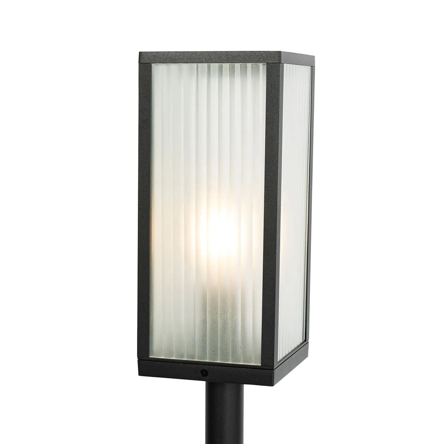 Schwarze QAZQA Außen Stehleuchte Charlois Ribbed mit geriffeltem Glas, 100cm hoch.