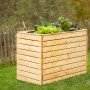Westmann Hochbeet aus Fichte (Größe L) mit Bepflanzung im Garten.