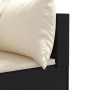 Detailansicht: Schwarzes vidaXL Garten-Lounge-Set aus Rattan mit cremefarbenen Kissen.