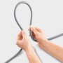 Flexibler Premium Flex-Schlauch (10 m) für Kärcher Hochdruckreiniger in Händen gehalten.