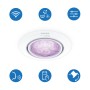 Weißer Philips Smart GU10 Einbauspot mit lila Licht, Icons für WLAN, RGB, Dimmung, Sprach- & App-Steuerung.