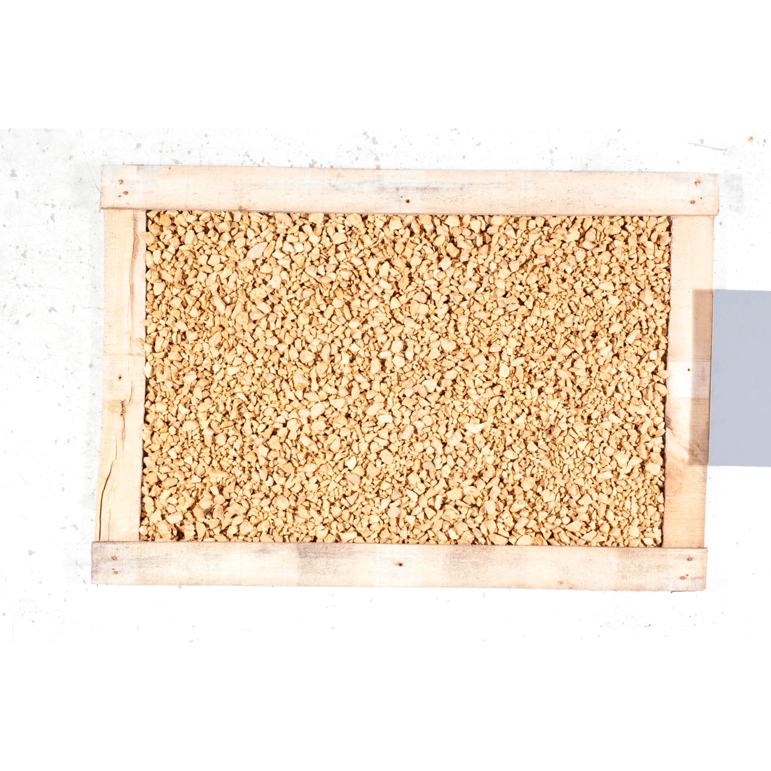 Ziersplitt Yellow Sun, hellbeige Kalksteine (8-16 mm) im Mini Bag (500 kg).