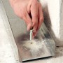 Knauf Drehstiftdübel (50 Stk.) in Metallprofil befestigt. Dübel für Ständerwerk.