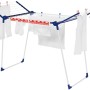 Leifheit Standtrockner Pegasus 180 Solid Plus mit Wäsche. Stabiler Wäscheständer für drinnen und draußen.