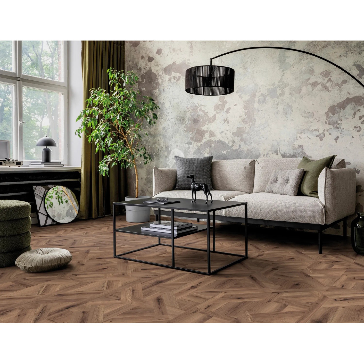 Wohnraum mit Masterfloor AQUAline Laminat Eiche Milano Vittorio, wasserresistent und in Holzoptik.