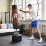 Schwarze eyepower Fitnessmatten mit Anti-Rutsch Profil als Bodenschutz beim Training mit Boxsack.