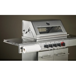 Enders Grill Mags Papierrollenhalter am Grill befestigt. Praktisches Grillutensil mit Magnet.