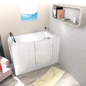 Weiße Senioren Sitzbadewanne mit Tür, 140 cm, mit Armaturen und Handbrause.