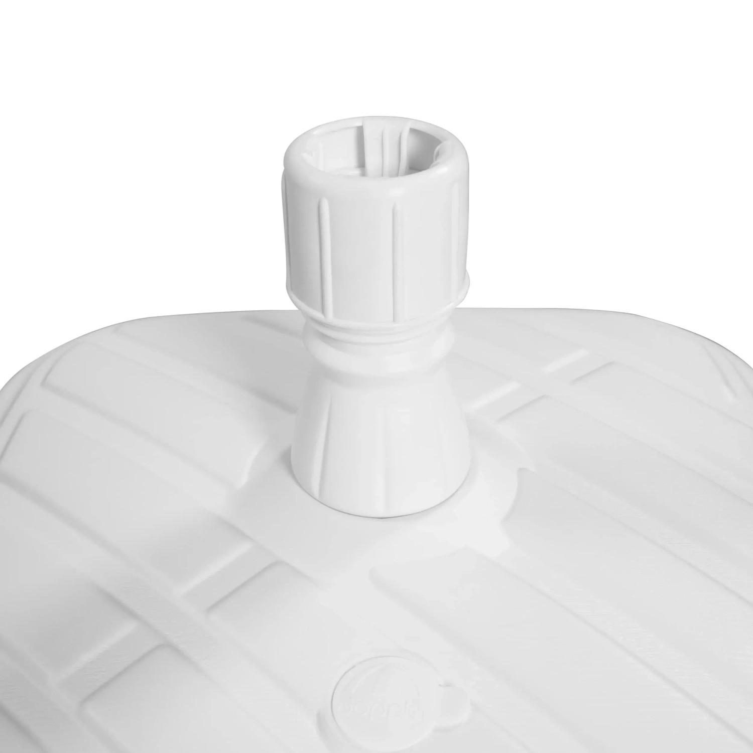 Detailaufnahme: Weißer Doppler Füllsockel (48 l) aus HDPE-Kunststoff für Sonnenschirme.
