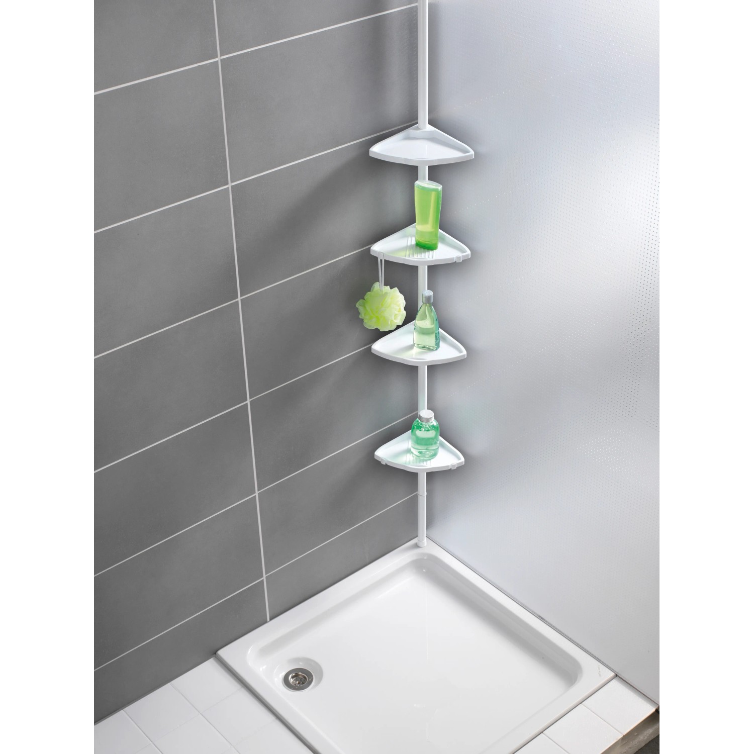 Wenko Teleskop-Duschecke Compact, weißes Aluminium, mit vier Ablagen in der Dusche.