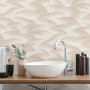 Beige Vliestapete Sparkling Sea von Guido Maria Kretschmer im Badezimmer.